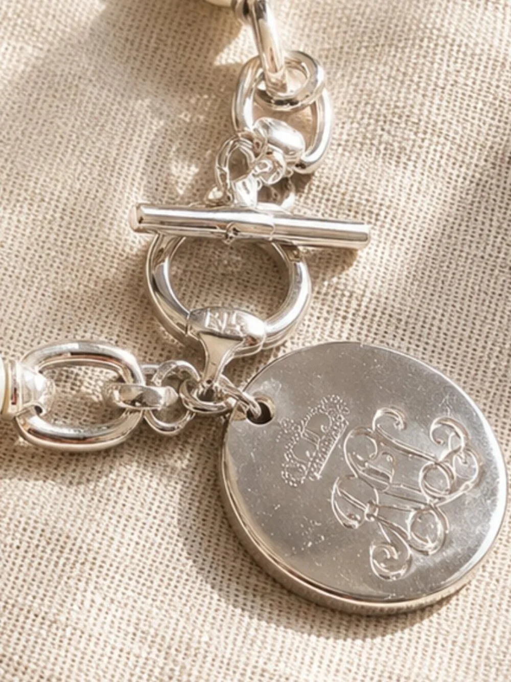 Ralph Lauren Pearl Toggle Bracelet Silver Tone Logo Disc Charm 8